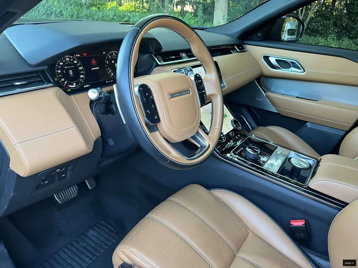 Land Rover Range Rover Velar 6