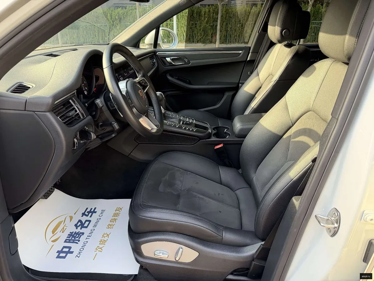 Porsche Macan 6