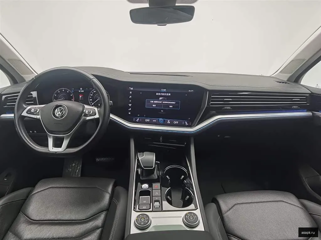 Volkswagen Touareg 5