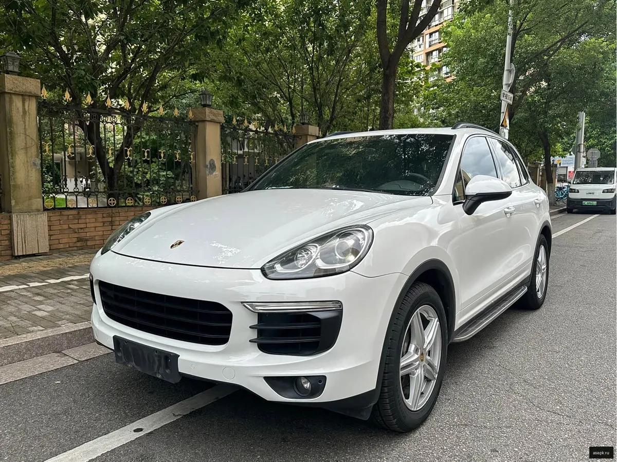 Porsche Cayenne 2