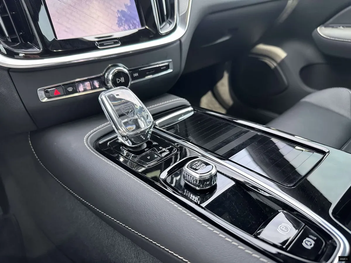 Volvo S60 6