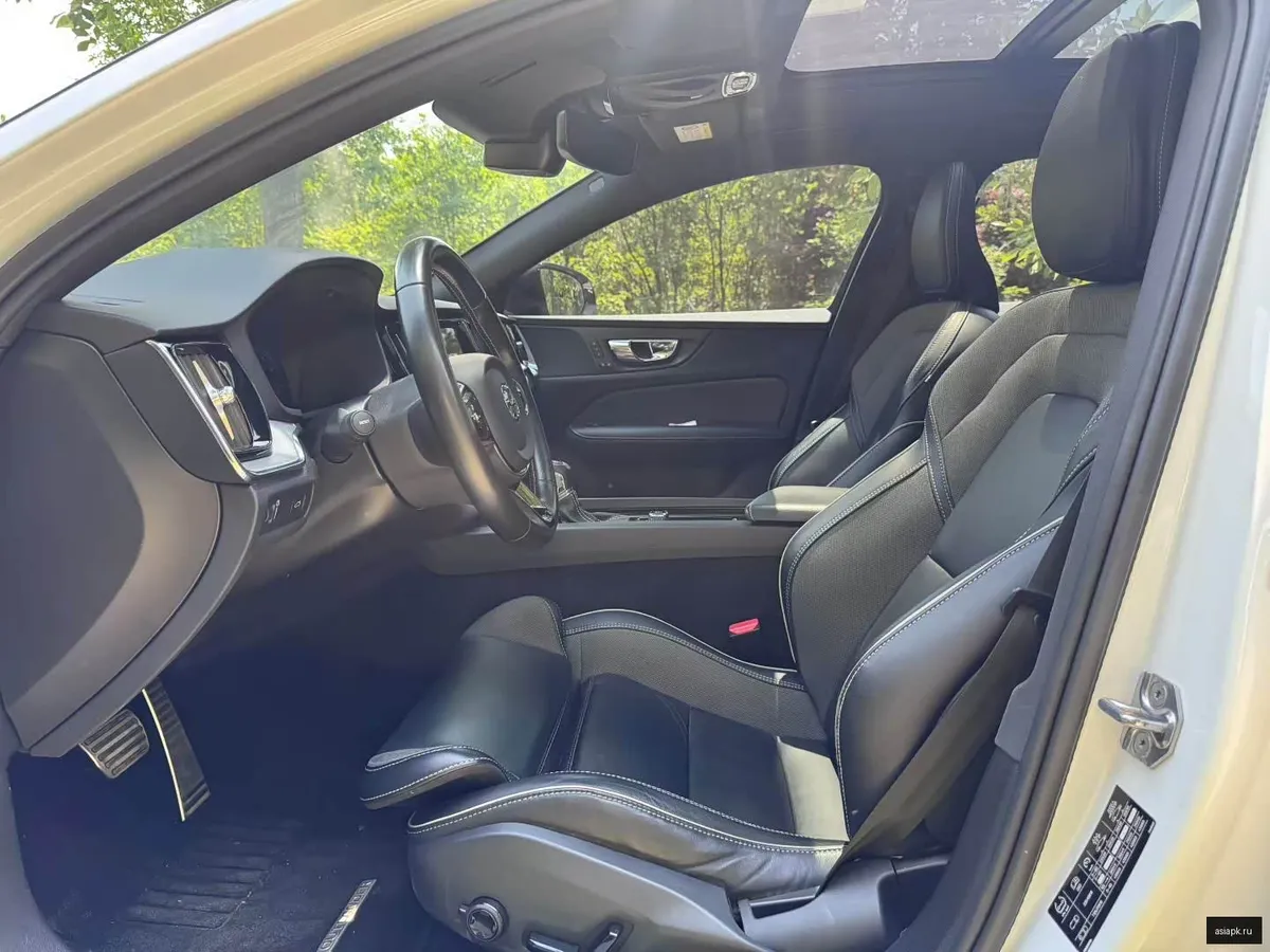 Volvo S60 3
