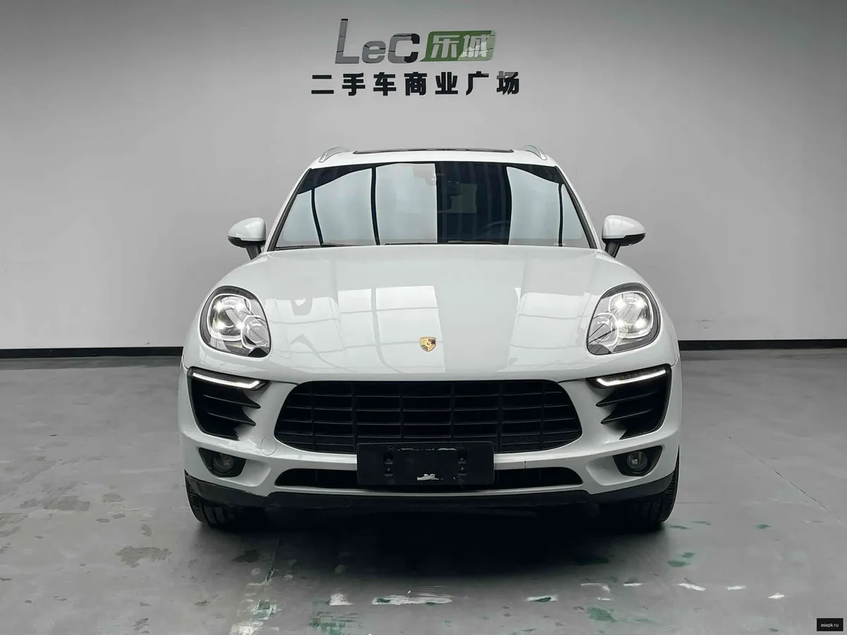 Porsche Macan 2