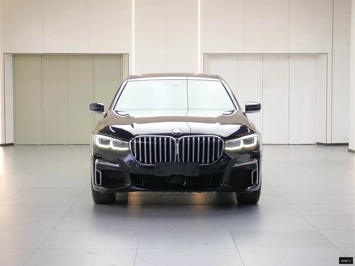 BMW 7-Series 2