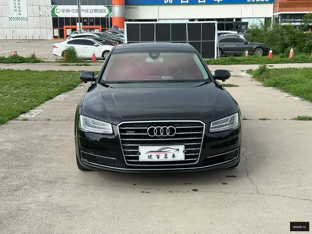 Audi A8 2