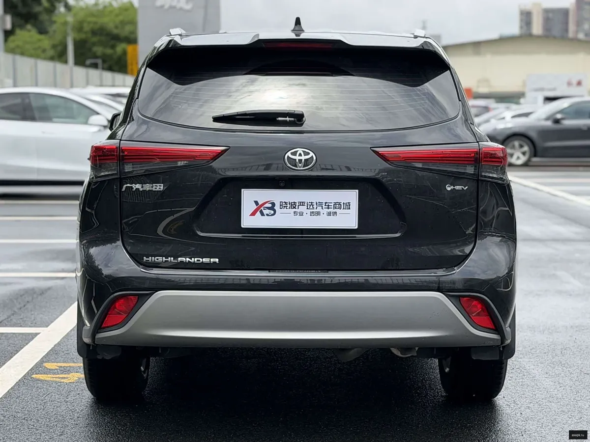 Toyota Highlander 5