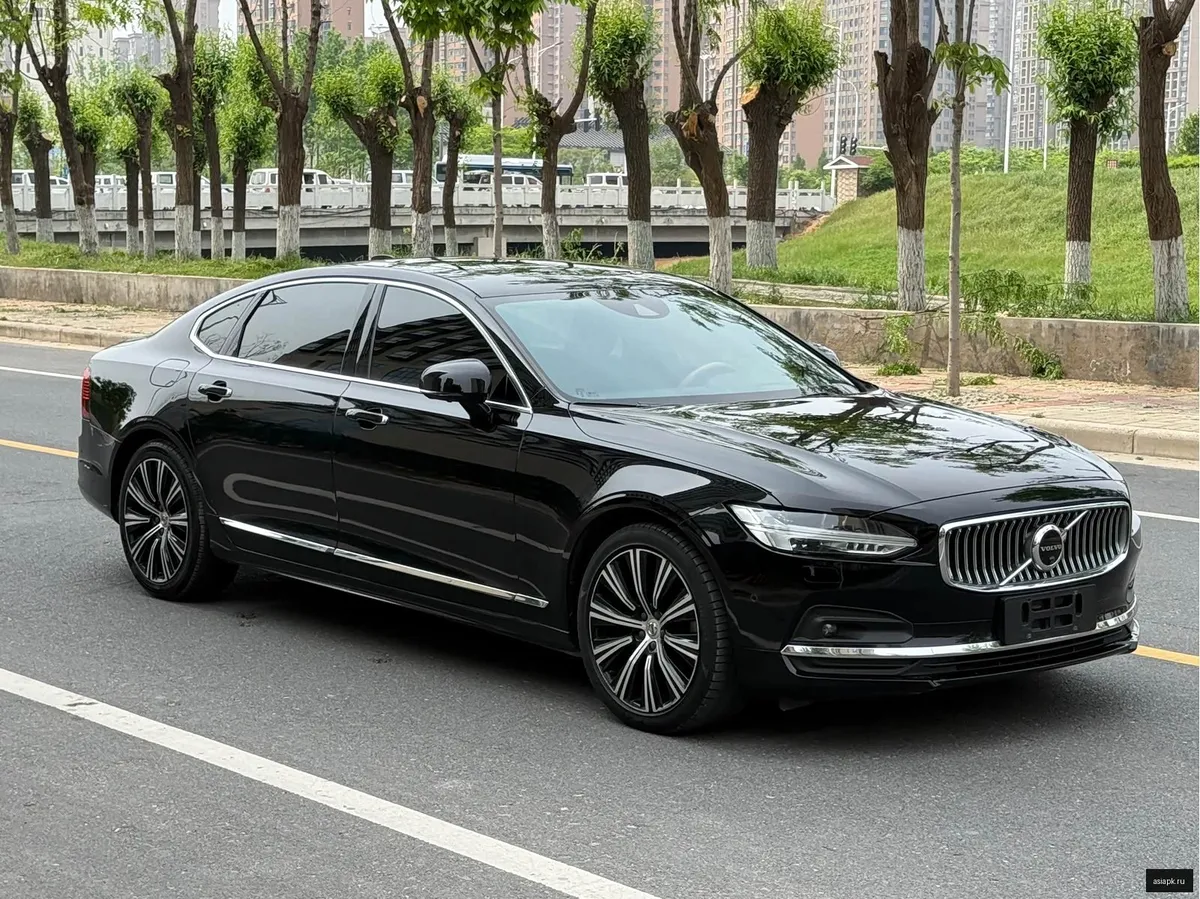 Volvo S90 3