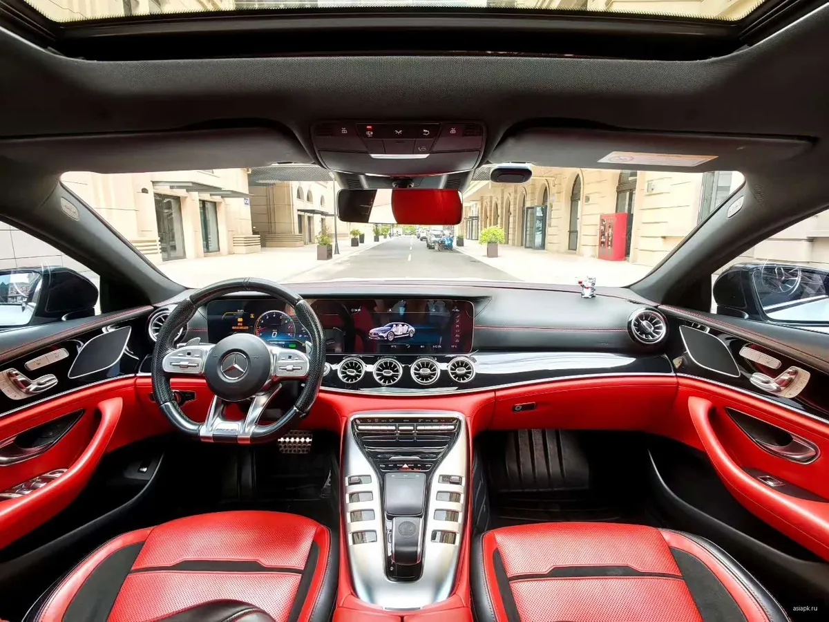 Mercedes-Benz AMG GT 5