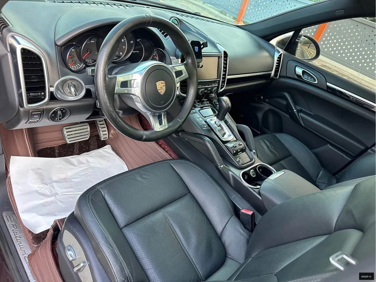 Porsche Cayenne 5