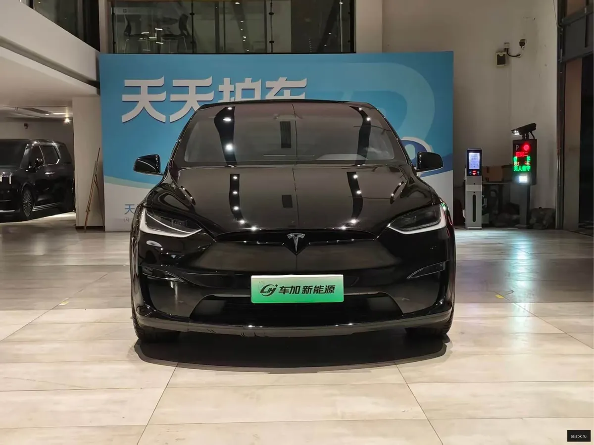 tesla Model Y 2