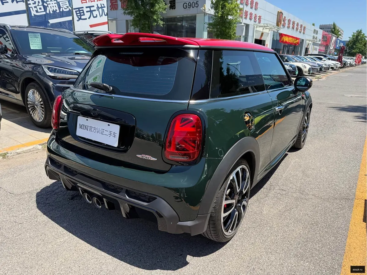 MINI Hatch 6