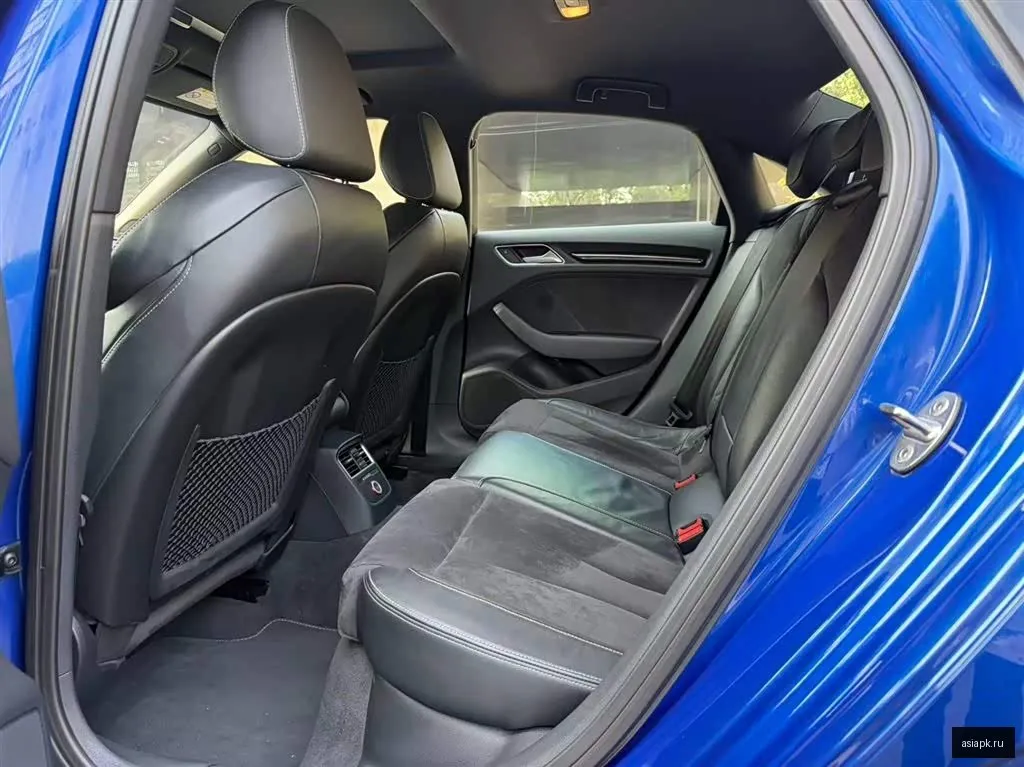 Audi S3 5