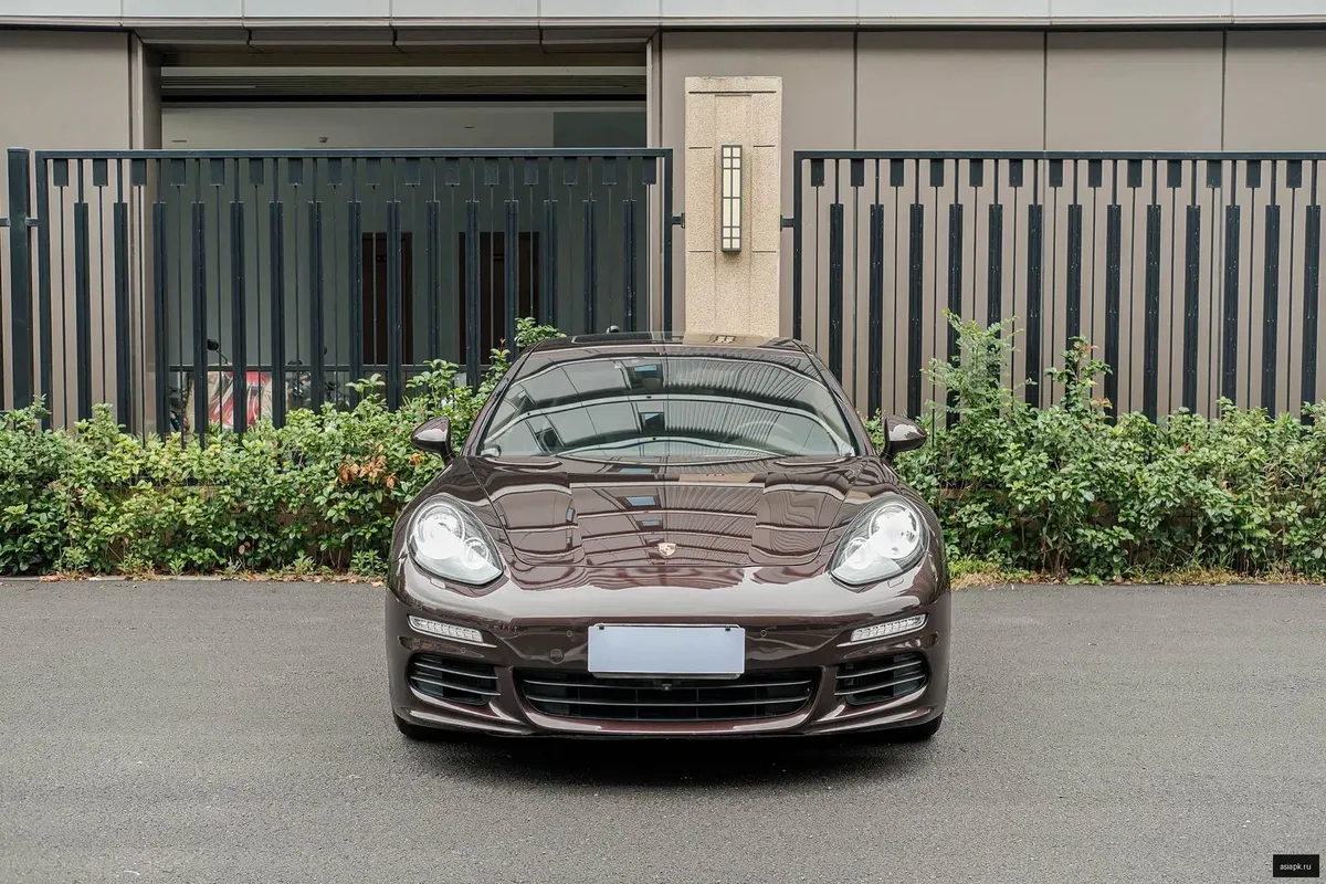 Porsche Panamera 2