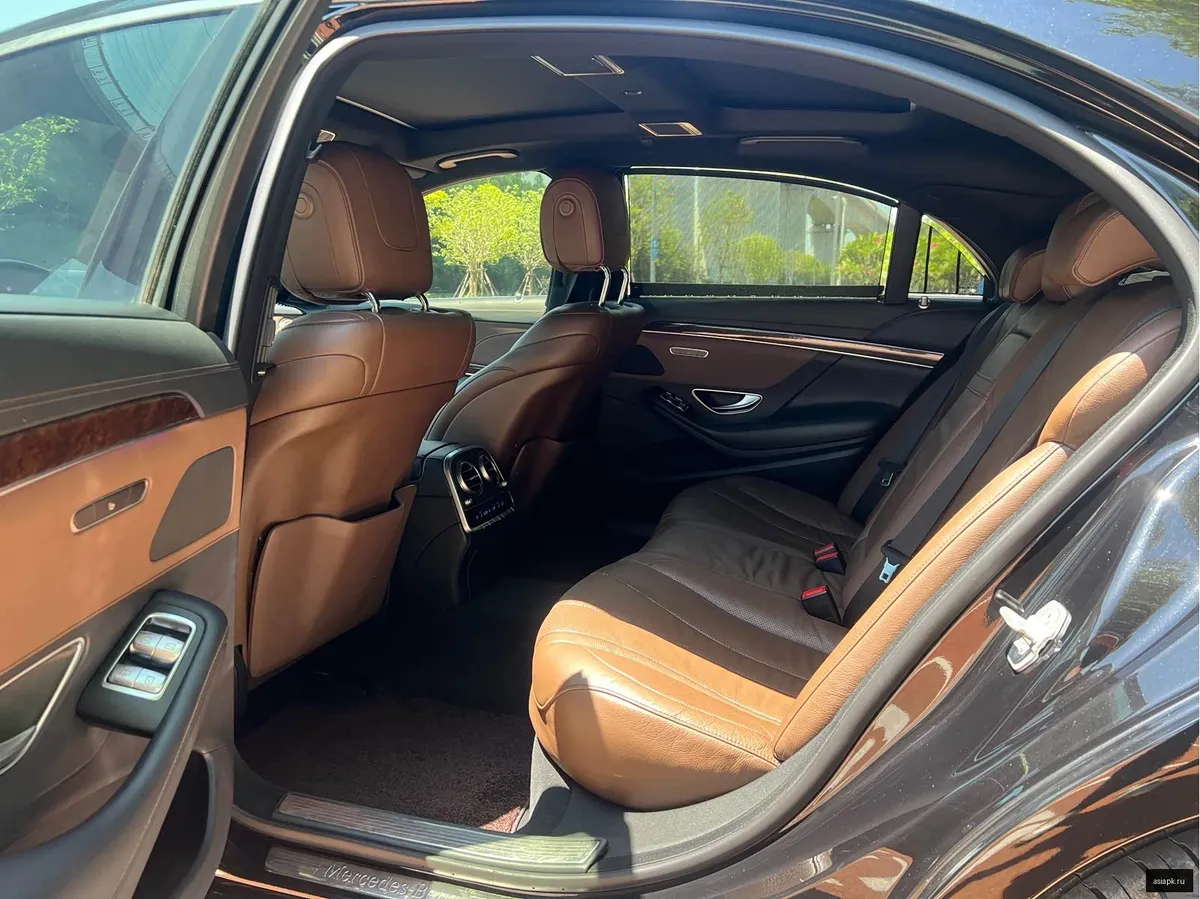 Mercedes-Benz S-Class 5