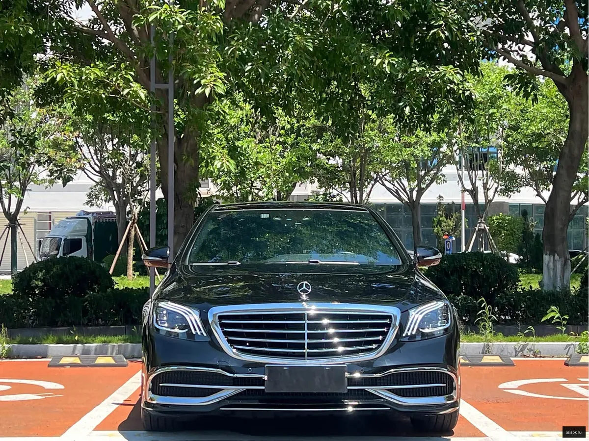 Mercedes-Benz S-Class 2