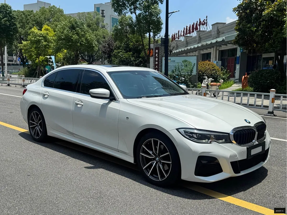 BMW 3-Series 3