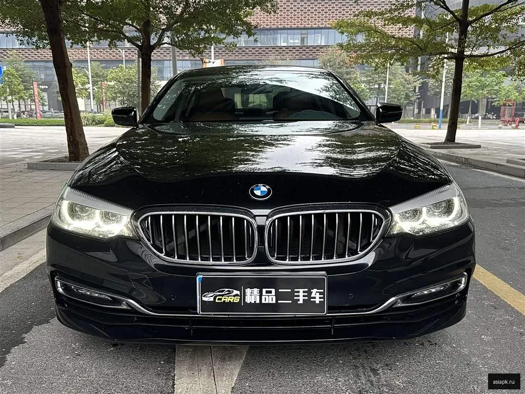 BMW 5-Series 2