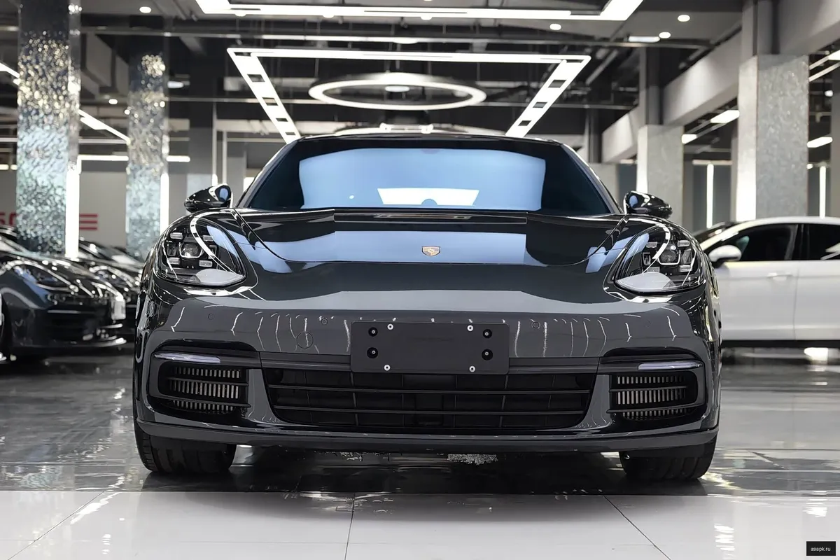 Porsche Panamera 2