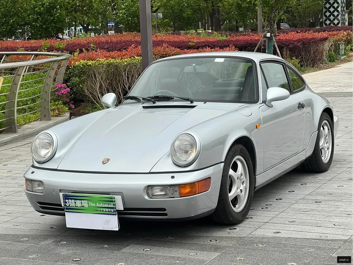 Porsche 911