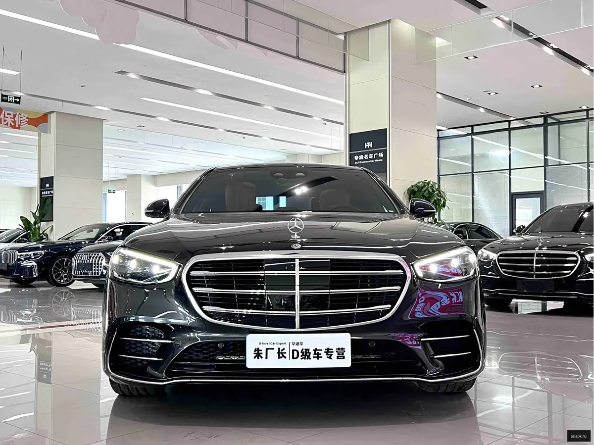 Mercedes-Benz S-Class 2