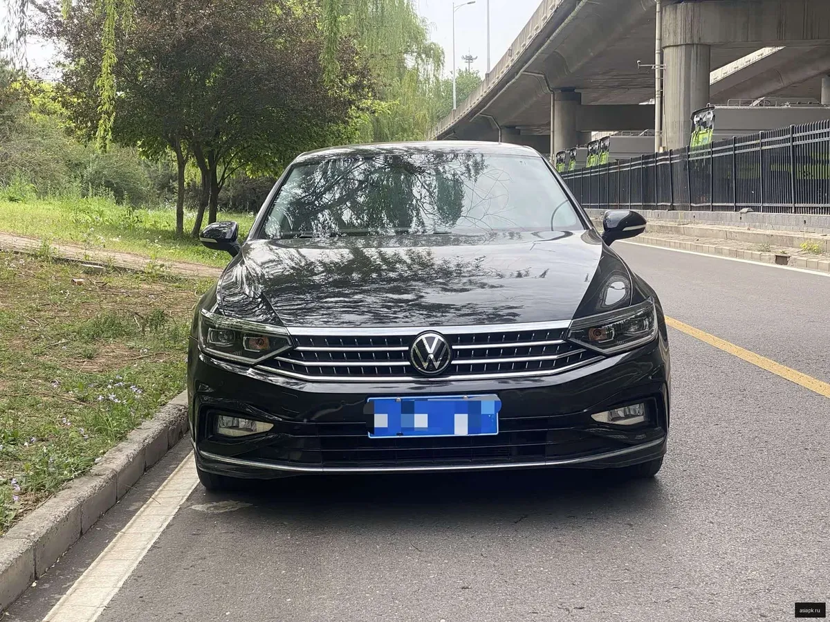 Volkswagen Passat 2