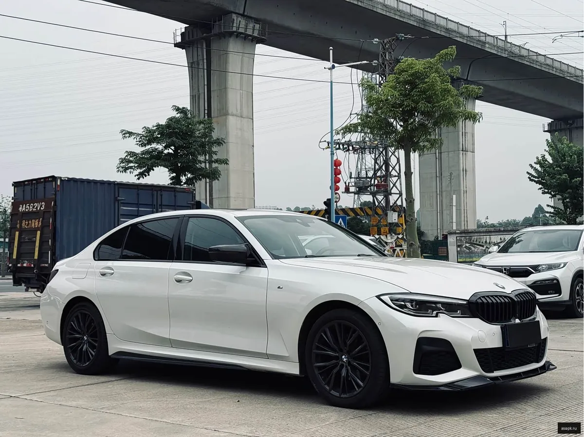 BMW 3-Series 3