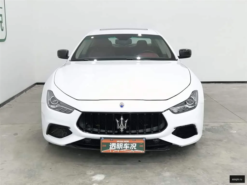 Maserati Ghibli 3
