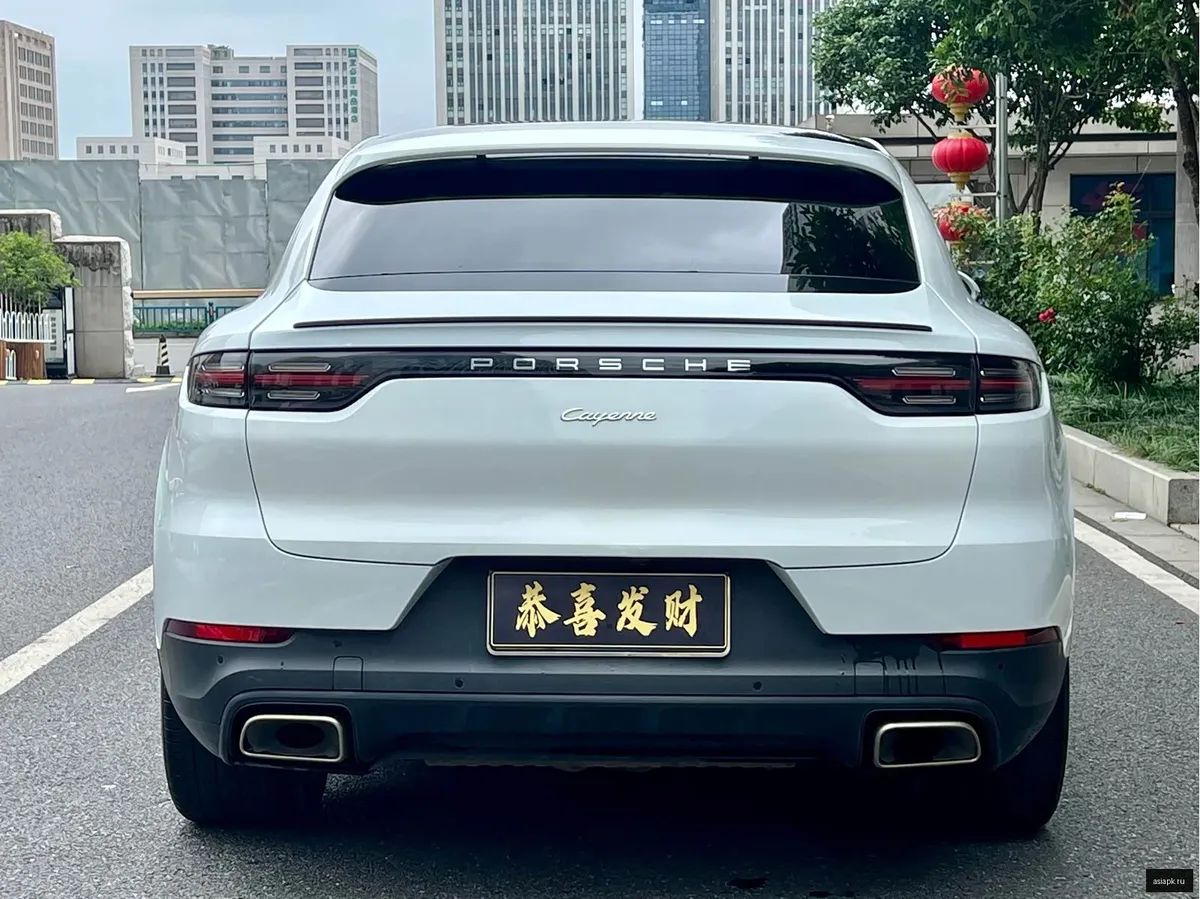 Porsche Cayenne 6