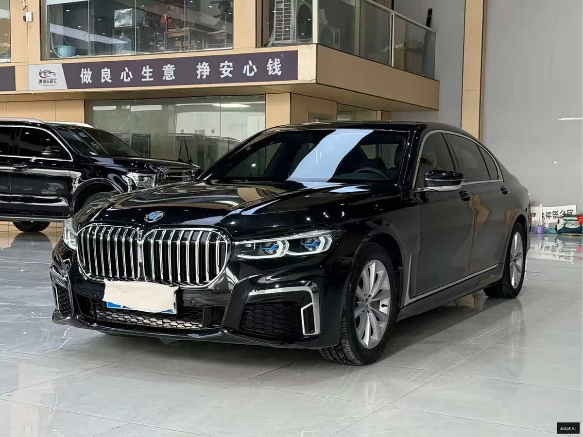 BMW 7-Series 2