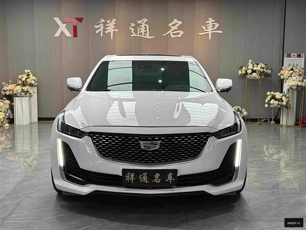 Cadillac CT5 2