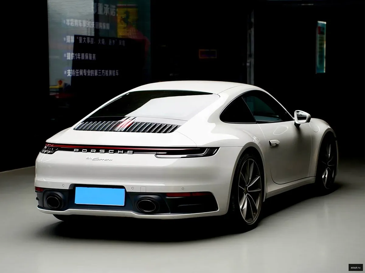 Porsche 911 4