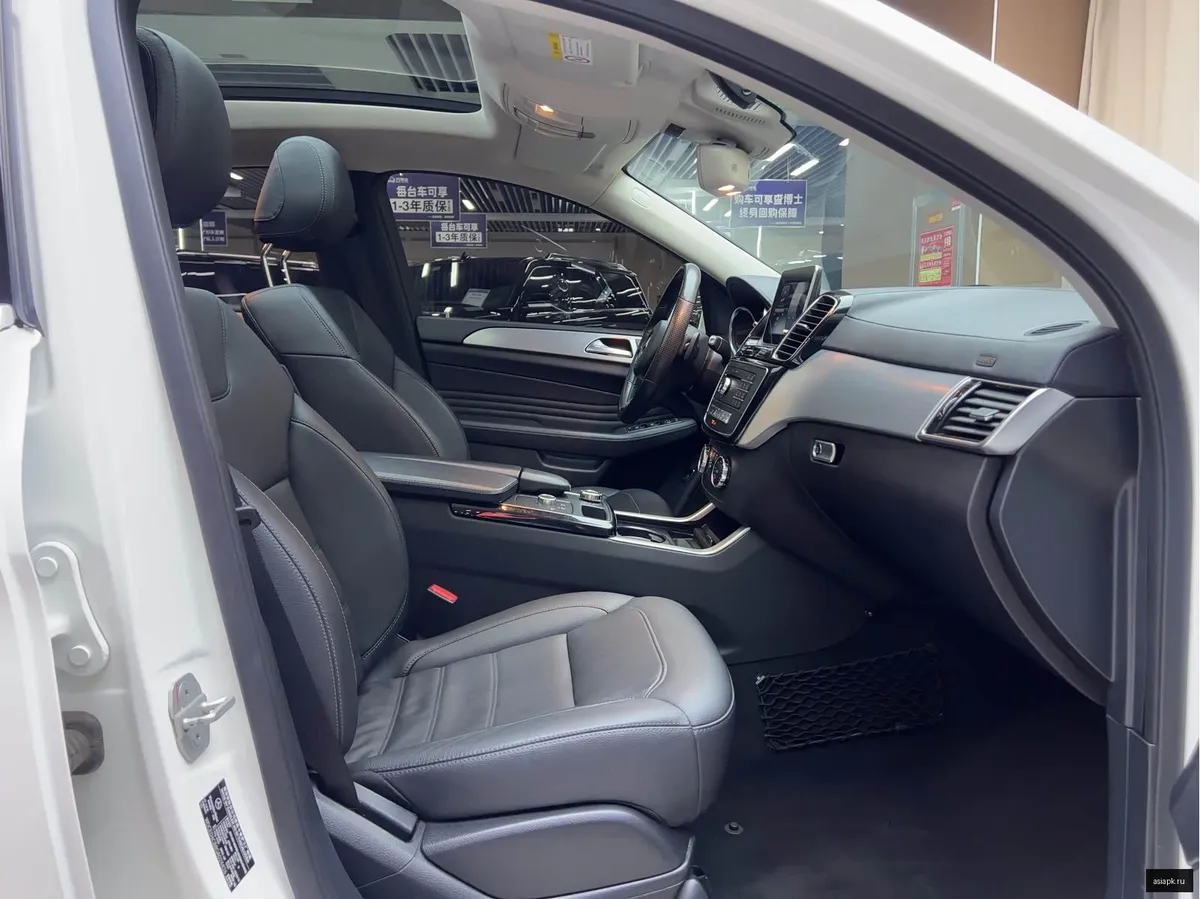 Mercedes-Benz GLE Coupe 4