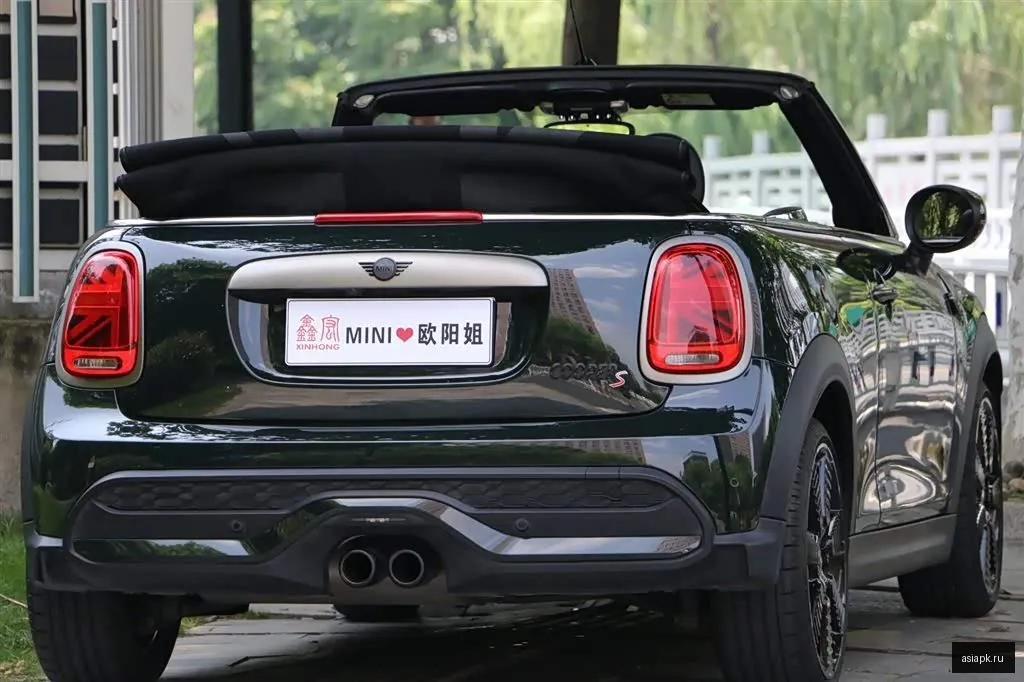 MINI Hatch 4