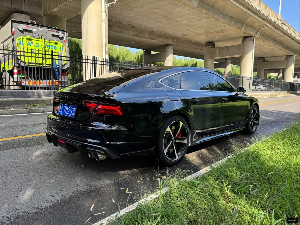 Audi A7 6