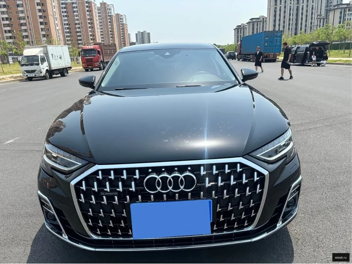 Audi A8 2