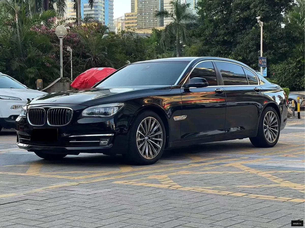 BMW 7-Series