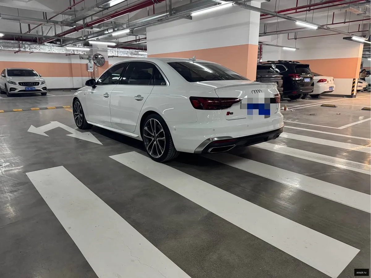 Audi A4 3
