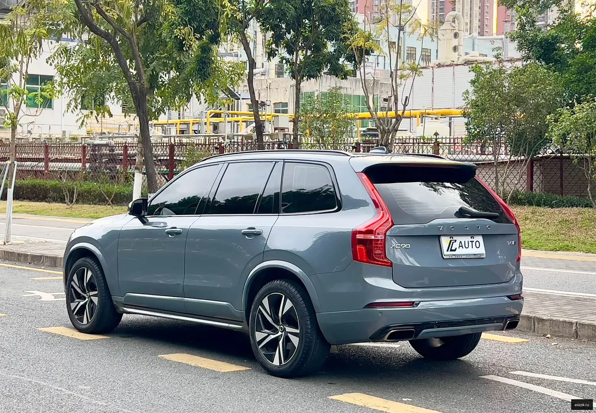 Volvo XC90 5