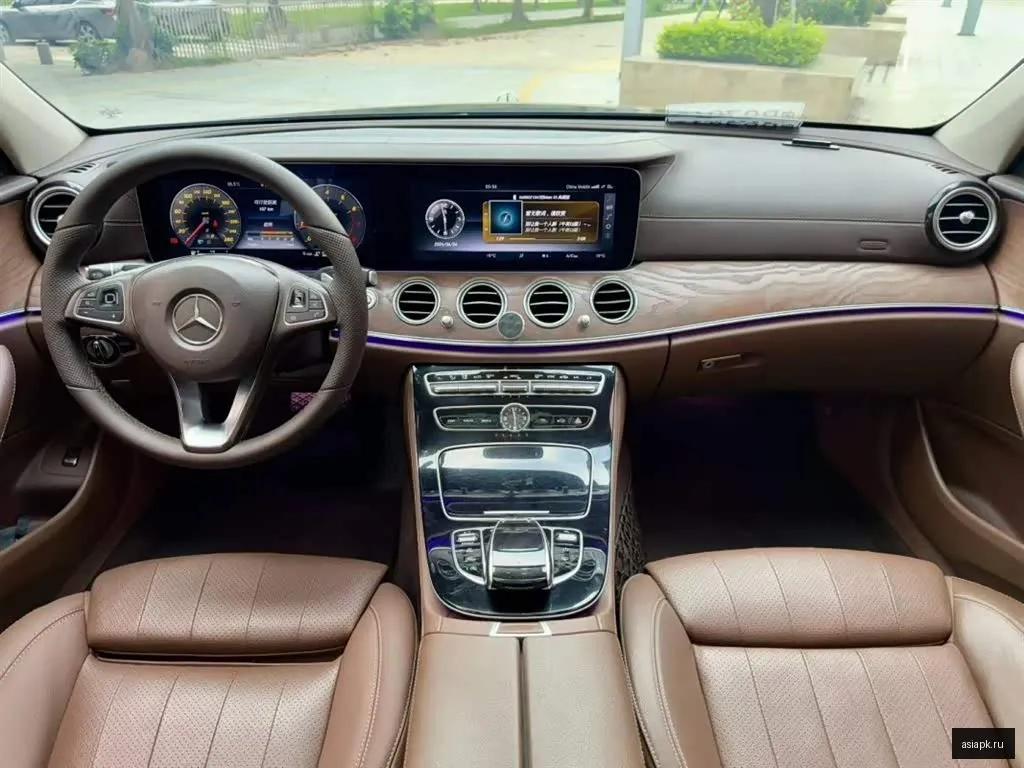 Mercedes-Benz E-Class 6