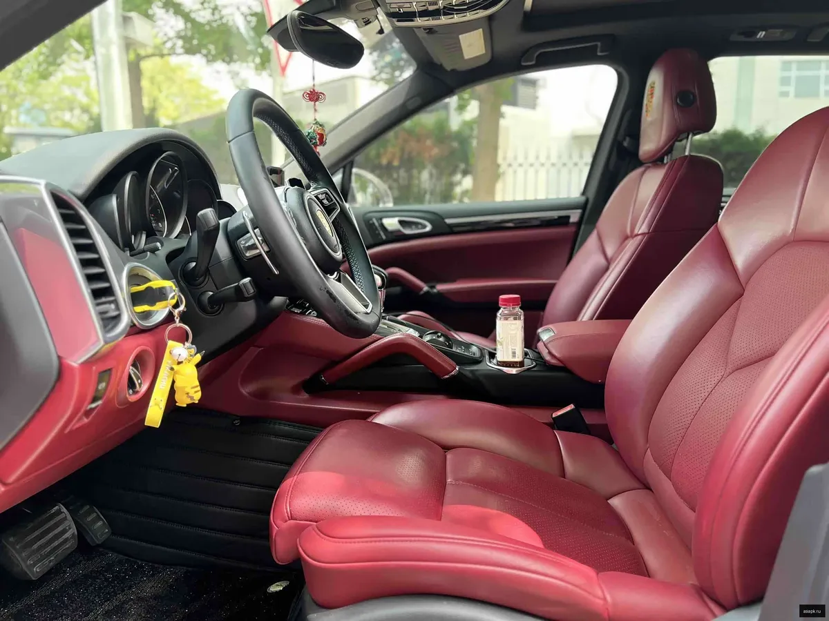 Porsche Cayenne 5
