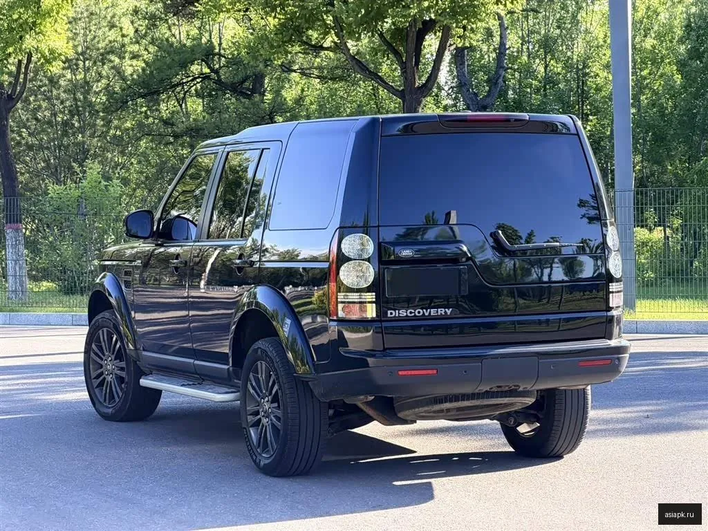 Land Rover Discovery 5
