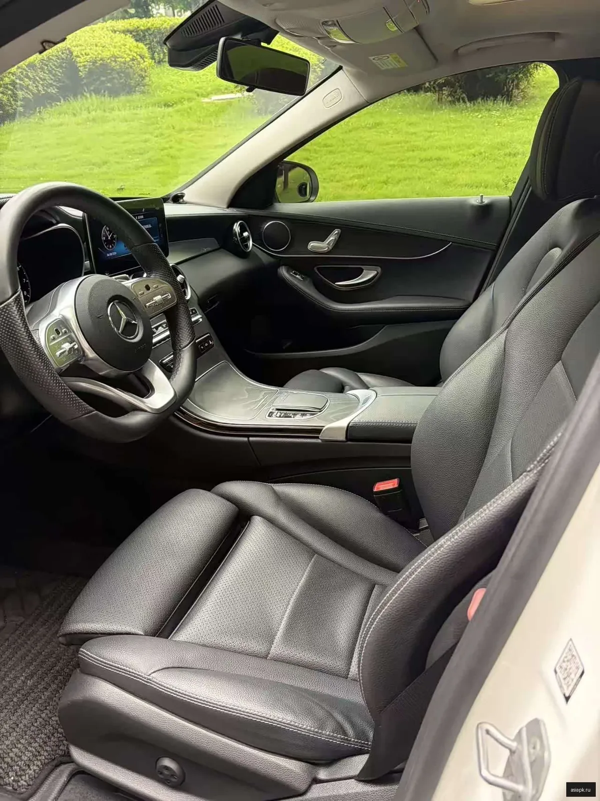 Mercedes-Benz C-Class 6