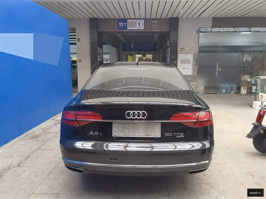 Audi A8 3