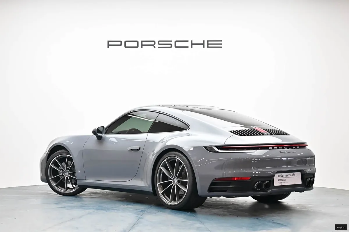 Porsche 911 2
