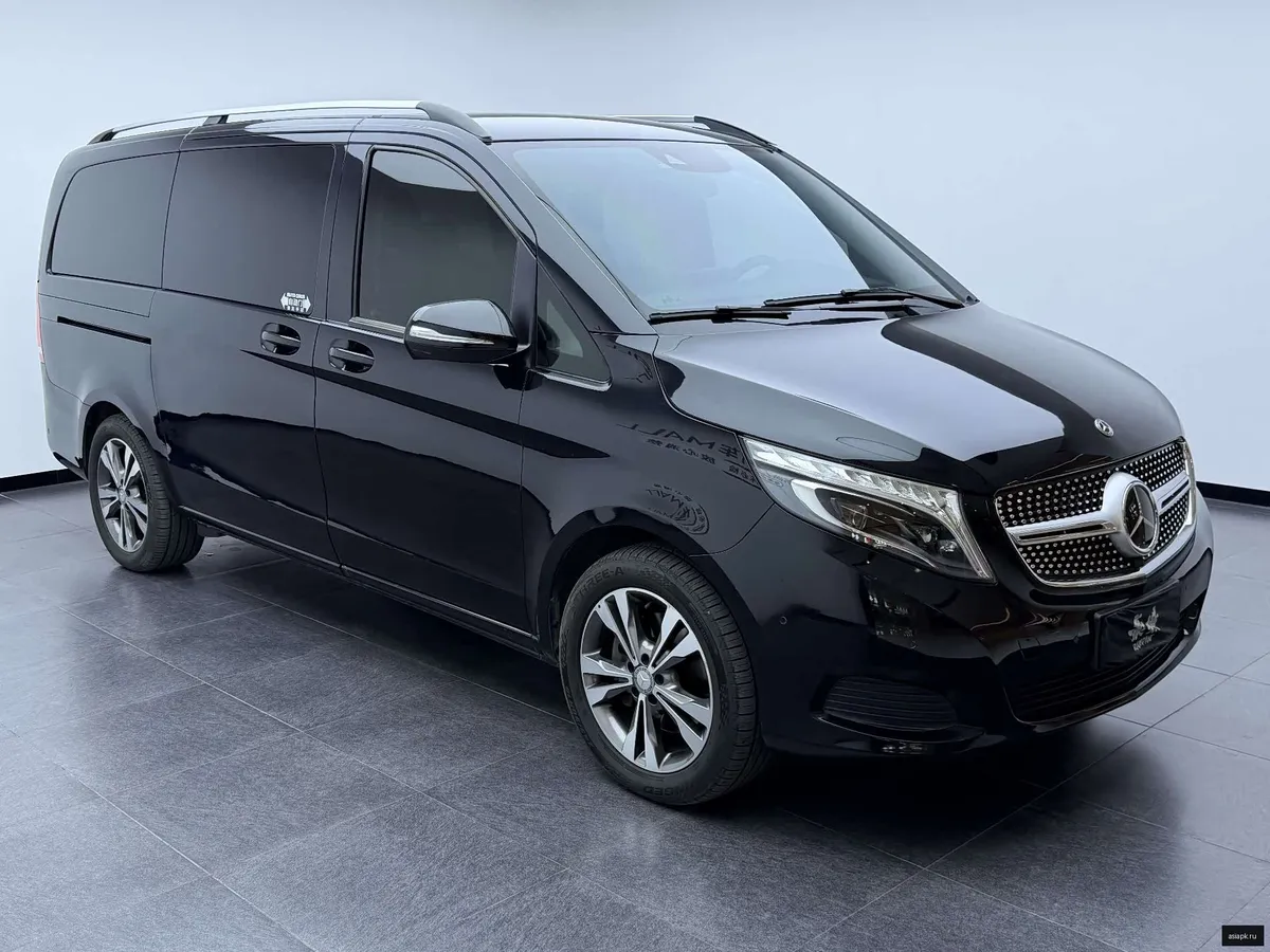 Mercedes-Benz V-Class 3