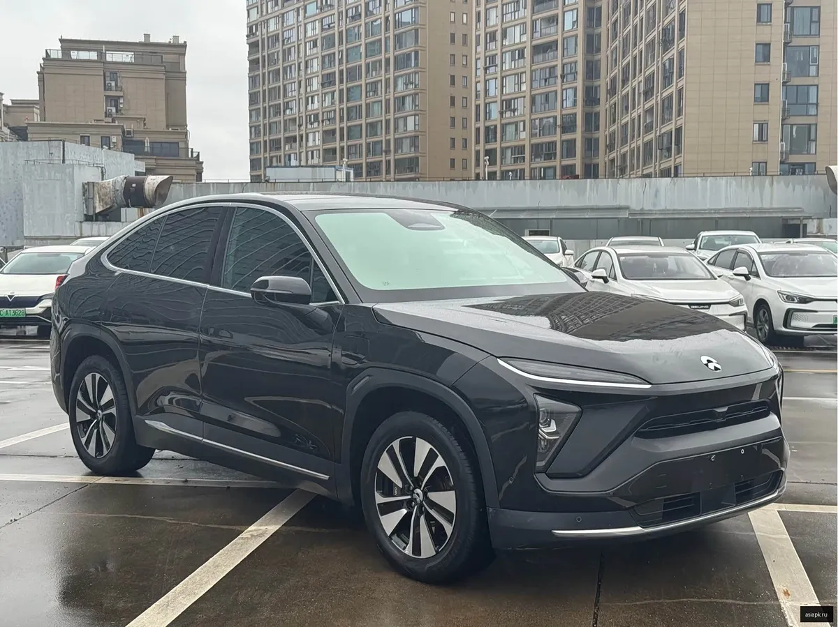 Nio EC6 2