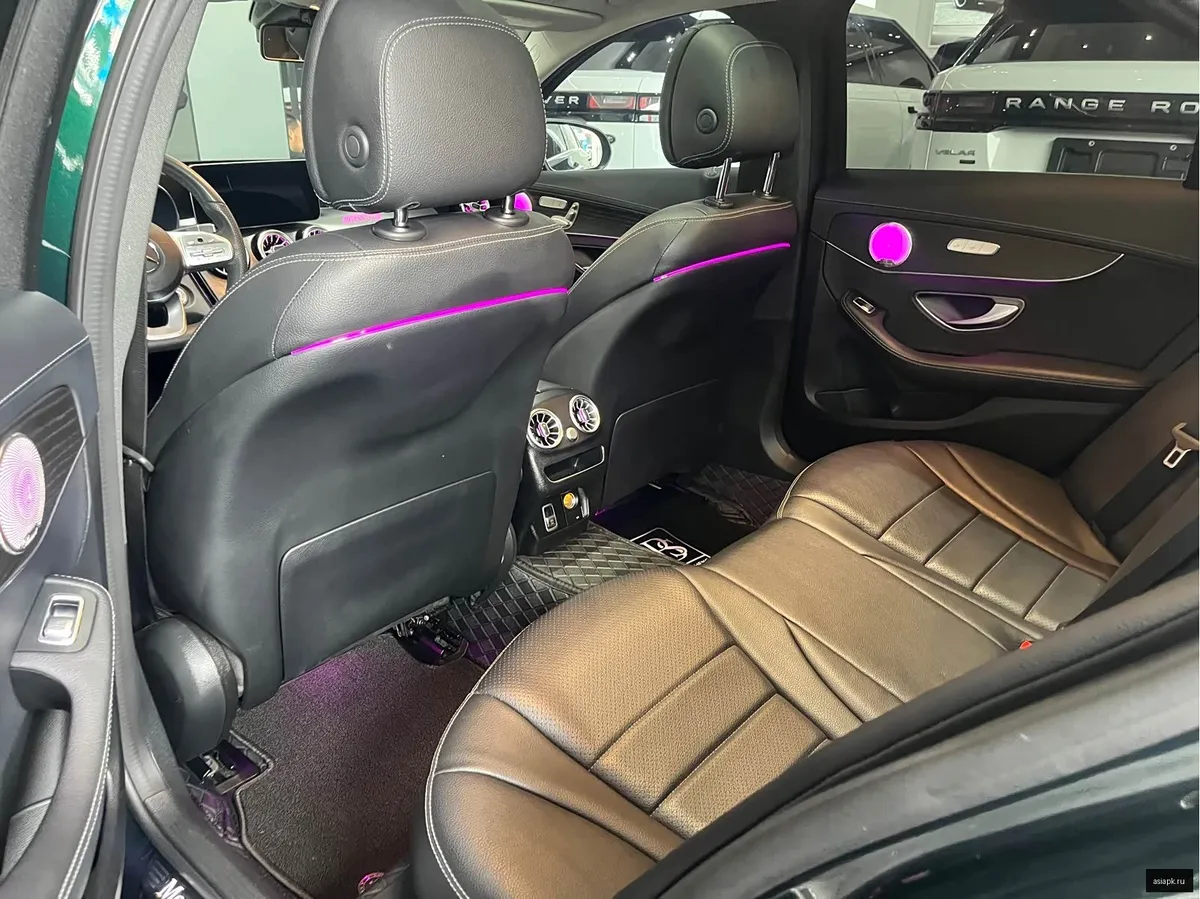 Mercedes-Benz C-Class 5