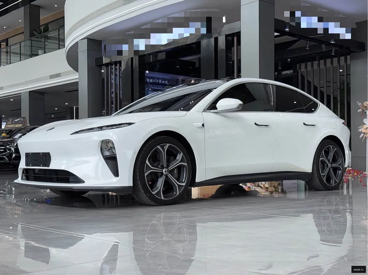 Nio ET5