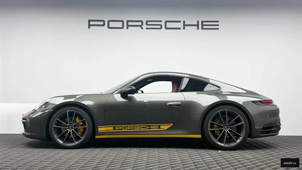 Porsche 911 4