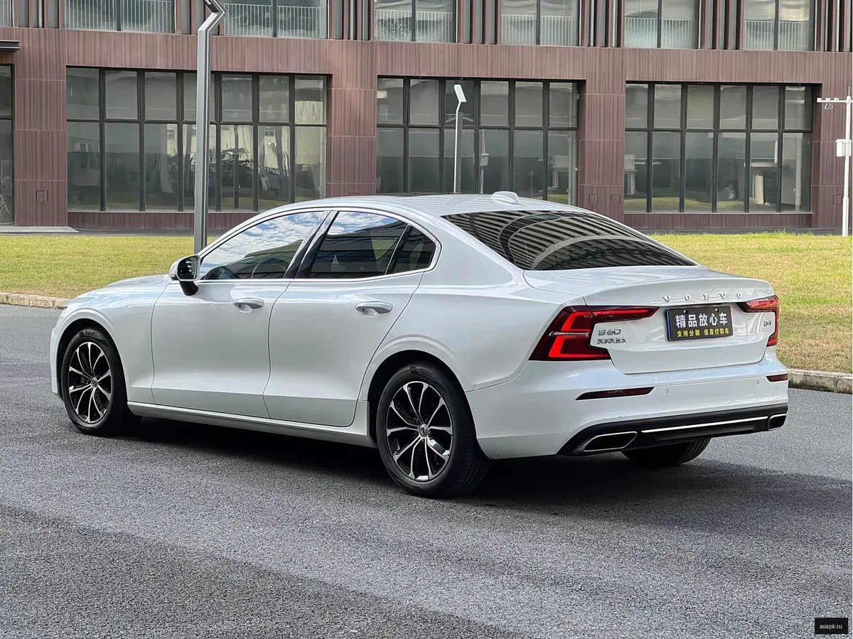 Volvo S60 4